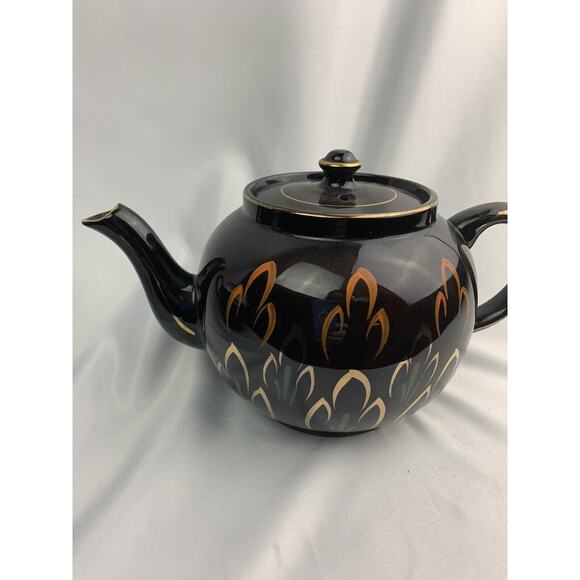 Vintage Brown Heath Ceramics Teapot Made in England Gold Trim Painted Design - Picture 3 of 12